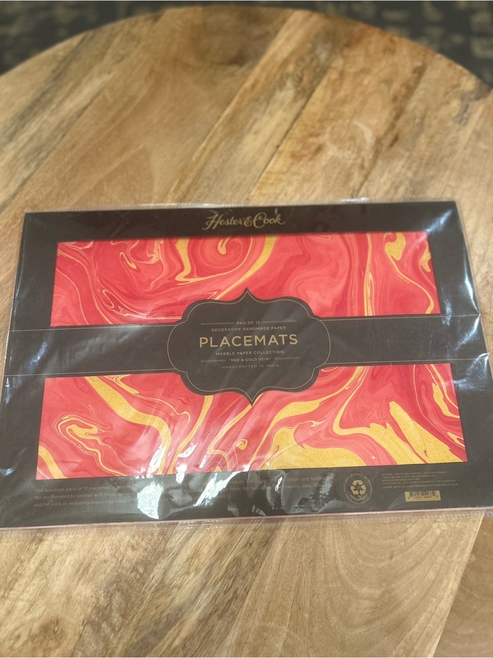 12 Hester &Cook HandMade/Dyed Paper Placemats Red/Gold Marble Design 100% Cotton